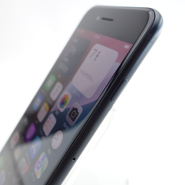��SIM�ե꡼��iPhoneSE3 64GB �ߥåɥʥ��� ����88�� �������¡�