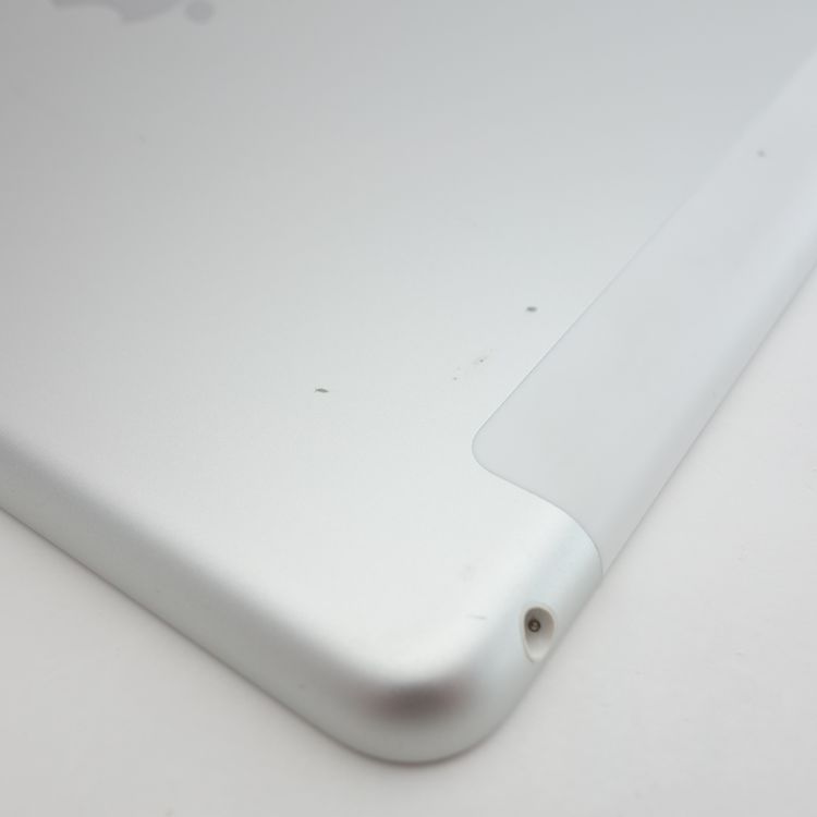 ��9.7�������iPad ��6���� 32GB ����С� ����100% SIM�ե꡼