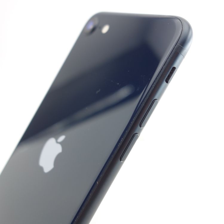 ��SIM�ե꡼��iPhoneSE3 64GB �ߥåɥʥ��� ����96�� �������¡�