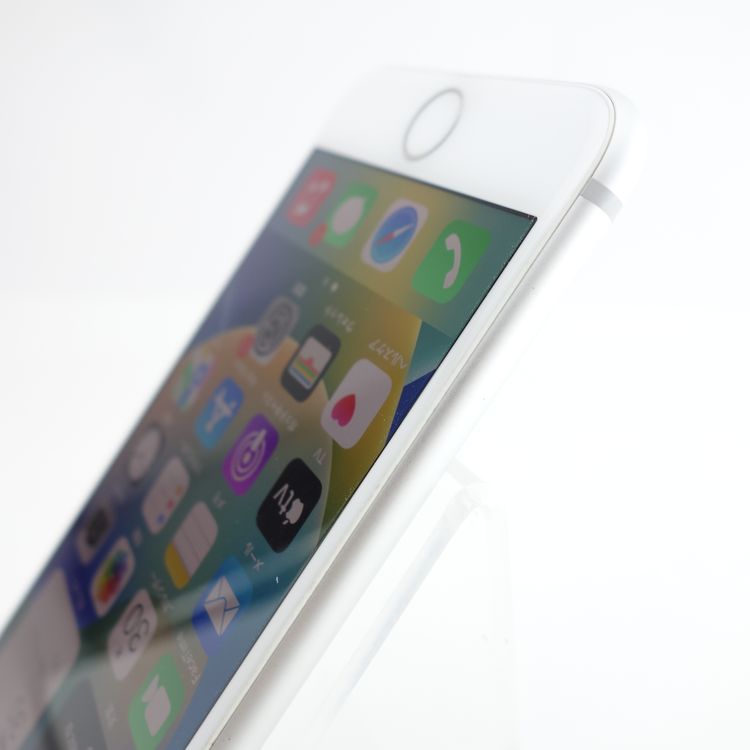 ��SIM�ե꡼��iPhone8 64GB ����С� ����100�� �������¡�