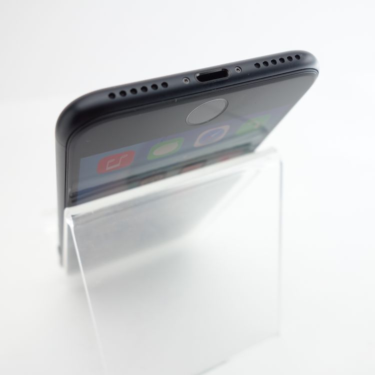 ��SIM�ե꡼��iPhoneSE2 128GB �֥�å� ����96�� �������¡�