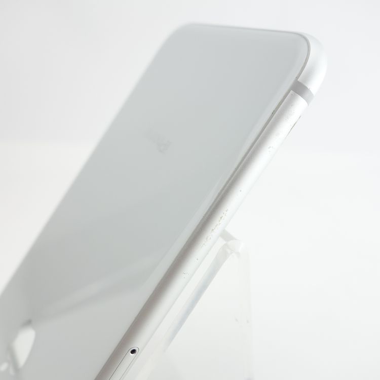��SIM�ե꡼��iPhone8 64GB ����С� ����100�� �������¡�