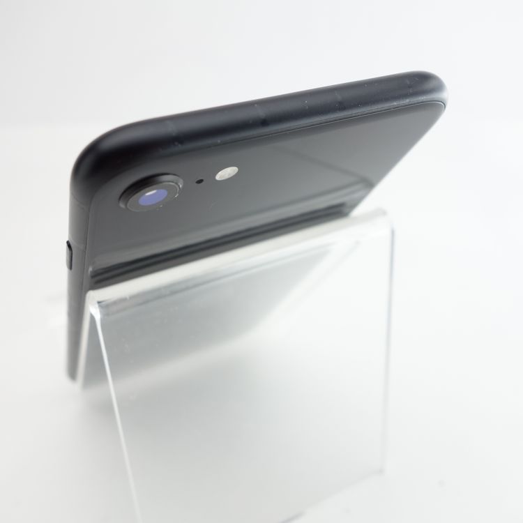 ��SIM�ե꡼��iPhoneSE2 64GB �֥�å� ����93�� �������¡�