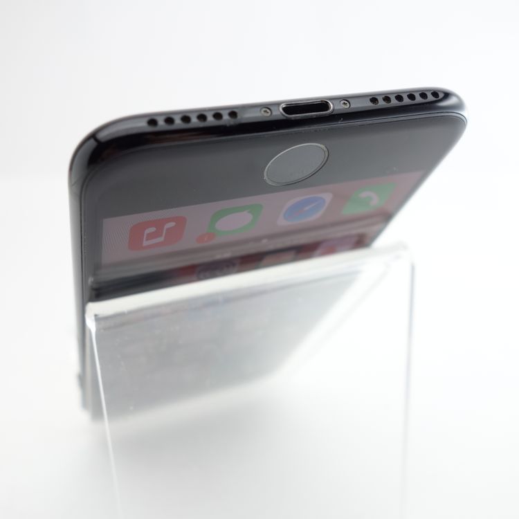 ��SIM�ե꡼��iPhone7 256GB �����åȥ֥�å� ����100�� �������¡�