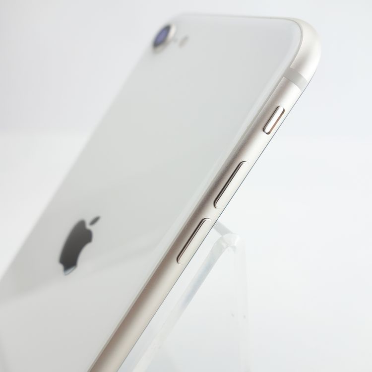 ��SIM�ե꡼��iPhoneSE3 64GB �������饤�� ����100�� �������¡�