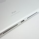 ��10.2�������iPad ��8���� 32GB ����С� ����88�� au��SIM�ե꡼