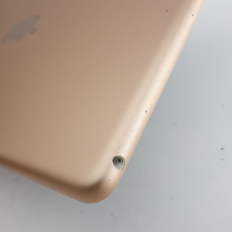 ��9.7�������iPad ��6���� 128GB ������� ����100% Wi-Fi��ǥ�