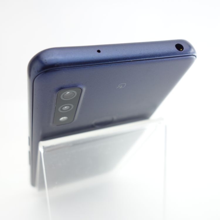 【SIMフリー】arrows We F-51B ネイビー 利用制限〇 docomo版