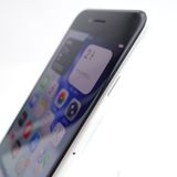 ��SIM�ե꡼��iPhoneSE2 64GB �ۥ磻�� ����100�� �������¡�