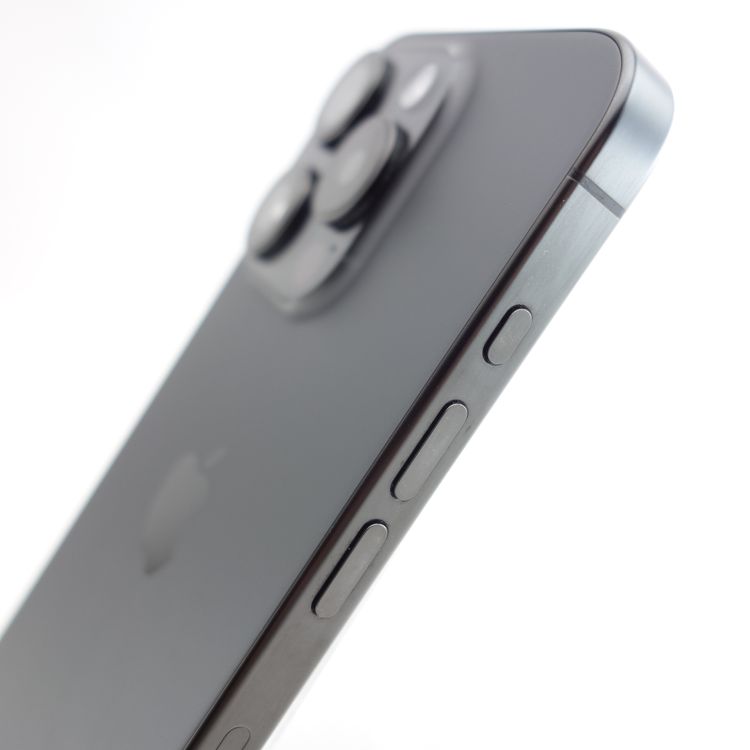 ��SIM�ե꡼��iPhone15Pro 128GB �֥�å������˥��� ����86�� ���ȥ���
