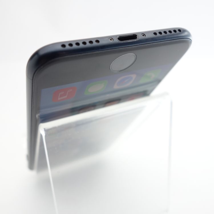 ��SIM�ե꡼��iPhoneSE3 64GB �ߥåɥʥ��� ����100�� �������¡�