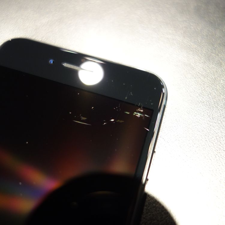 SIMե꡼iPhoneSE3 64GB ߥåɥʥ 100 ݾ