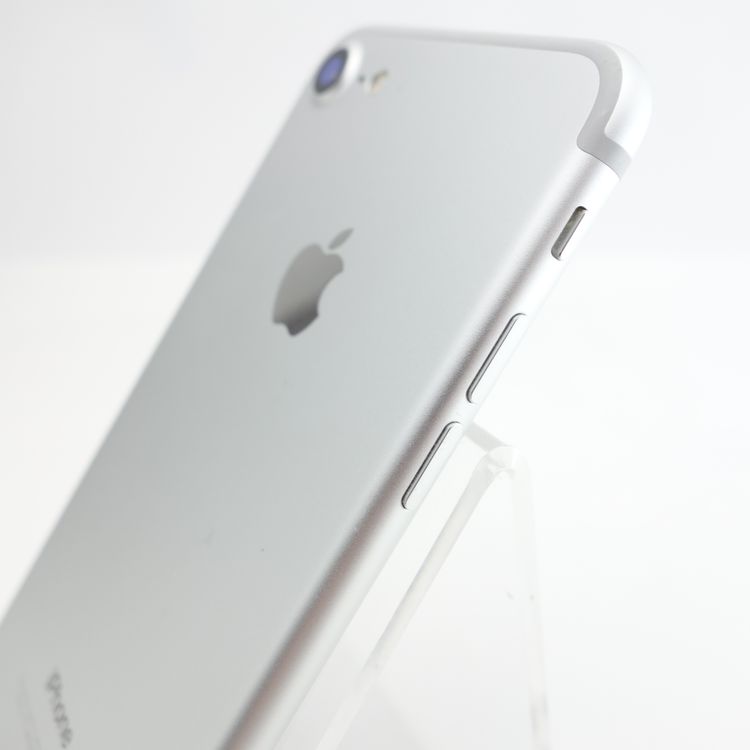 ��SIM�ե꡼��iPhone7 32GB ����С� ����87�� �������¡�