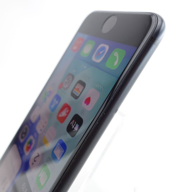 ��SIM�ե꡼��iPhoneSE2 64GB �֥�å� ����92�� �������¡�