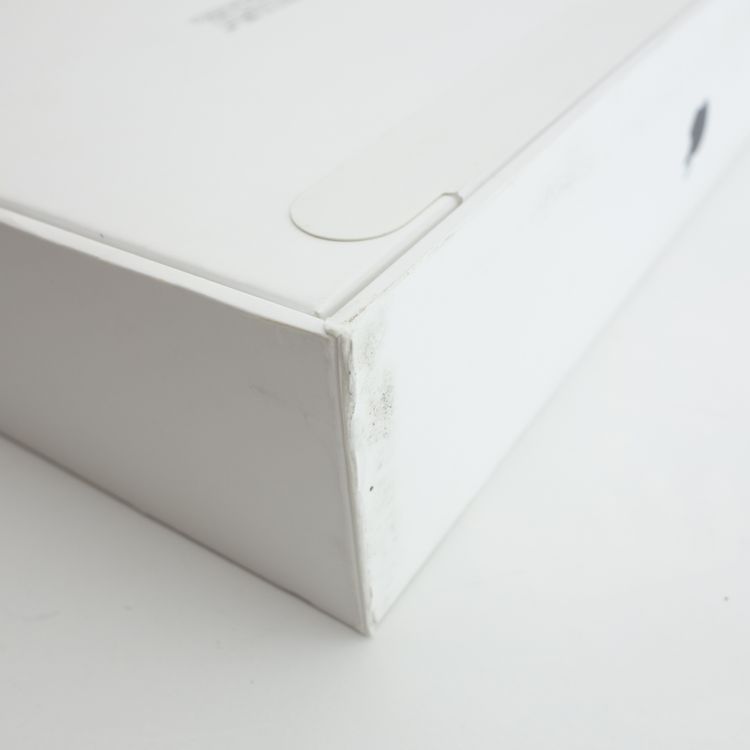 ��13�������iPad Pro (M4) 2TB ���ڡ����֥�å� Nano-texture���饹