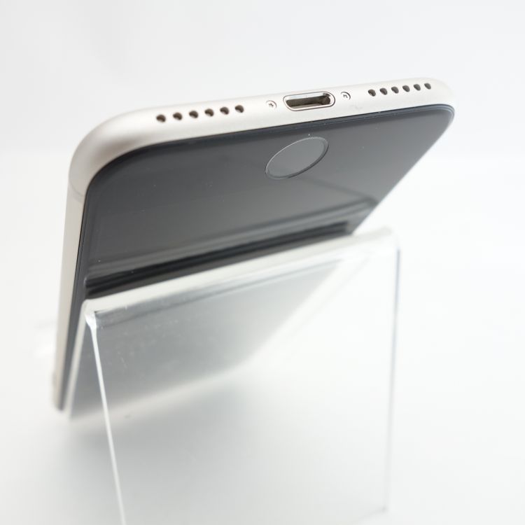 ��SIM�ե꡼��iPhoneSE3 64GB �������饤�� ����100�� �������¡�