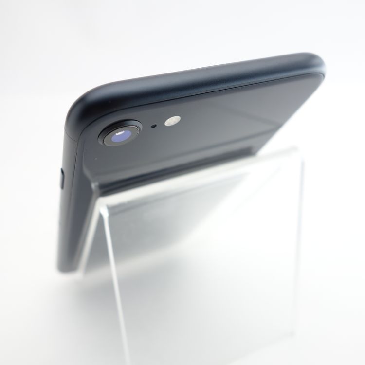 ��SIM�ե꡼��iPhoneSE3 64GB �ߥåɥʥ��� ����96�� �������¡�