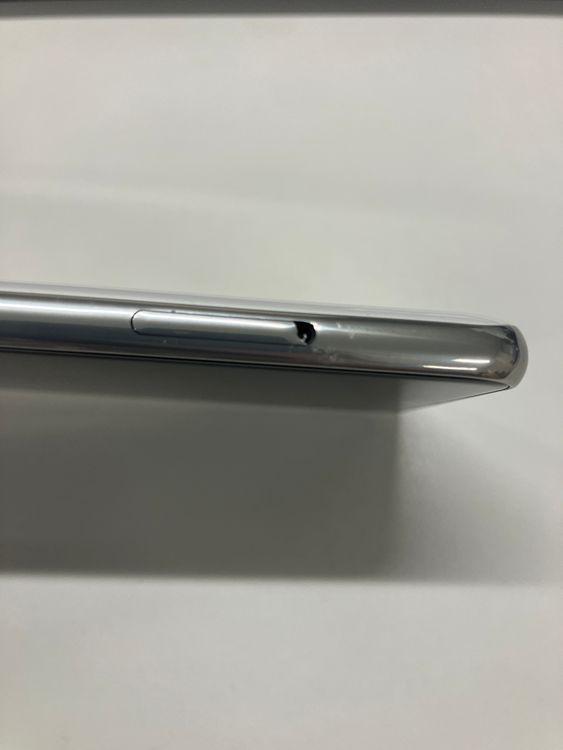 �����ò��������au SCV49 �ۥ磻��