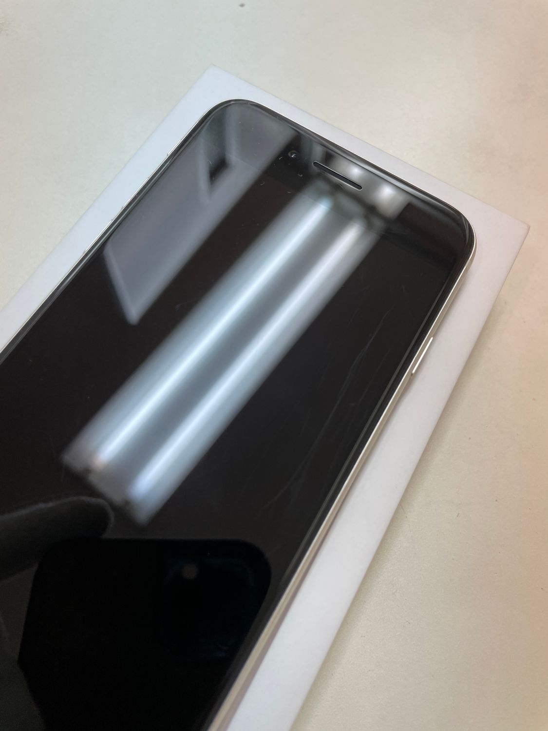【きらり】SIMフリー iPhoneSE 第3世代 バッテリー99% ムスビー｜【バッテリー99%】iPhone SE（第3世代） 64GB スター