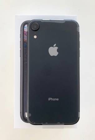ムスビー｜iPhoneXR ブラック 64GB docomo 本体 新品！付属品有り 