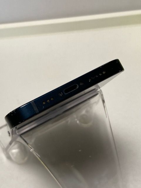 iPhone 13 128GB �ߥåɥʥ��� MLNC3J/A �Хåƥ�86�� ������վ�ϳ�줢��