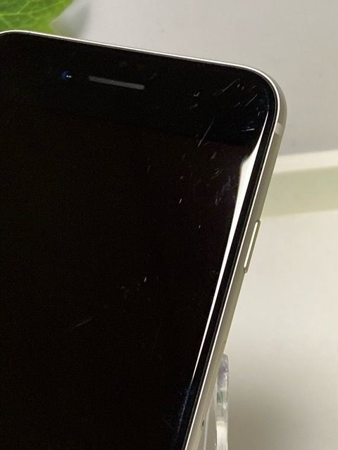 iPhone SE (3) 64GB 饤 MMYD3J/A ڥХåƥ꡼90
