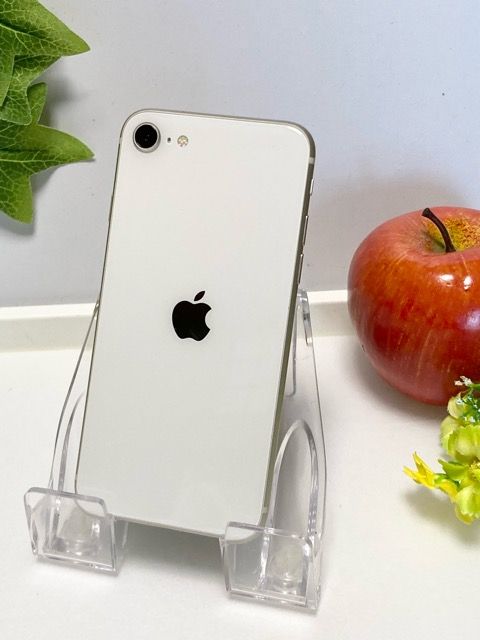 SIMե꡼ iPhoneSE 3 饤 64GB ڥХåƥ꡼100