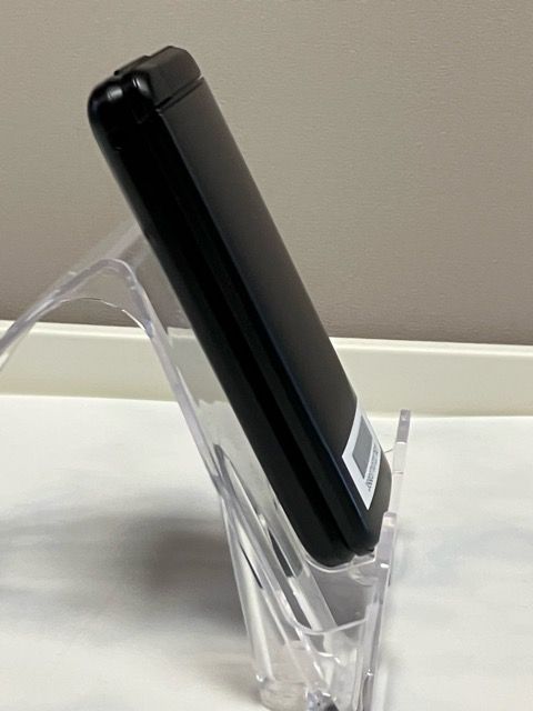 ����Ʊ�͡� DIGNO �������� 3 ������ NP902KC�ڥ֥�å���SIM�ե꡼