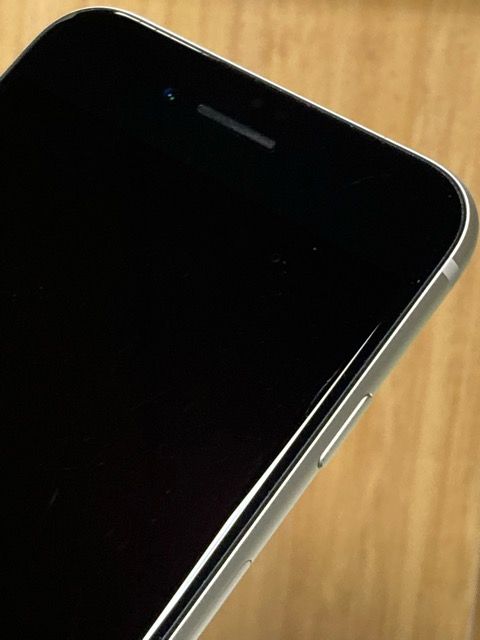 SIMե꡼ iPhoneSE 3 饤 64GB ڥХåƥ꡼86