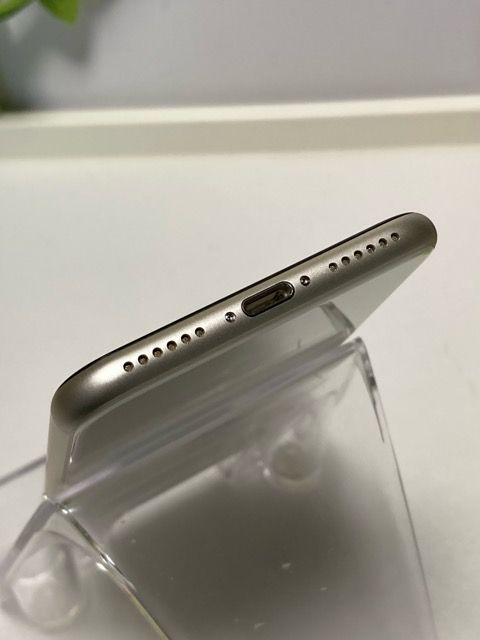  ѾiPhone SE (3) 64GB SIMե꡼ Хåƥ꡼ɹ