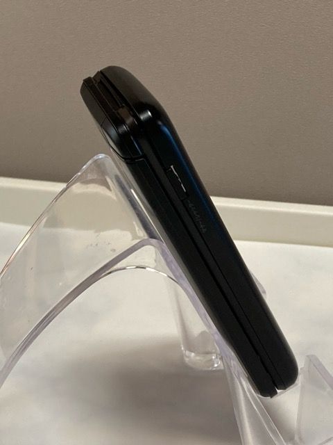 ����Ʊ�͡� DIGNO �������� 3 ������ NP902KC�ڥ֥�å���SIM�ե꡼