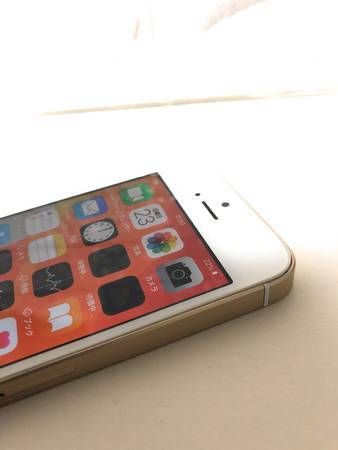 �����ɹ��� SIM�ե꡼ iPhone SE 16GB ������� USB���ޤ��դ�