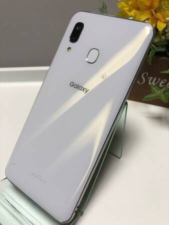 ムスビー｜極美品☆ SIMロック解除済 SCV43 Galaxy A30 ホワイト 