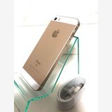 �����ʡ�SIM�ե꡼ iPhone SE 16GB ������� USB�����֥뤪�ޤ�