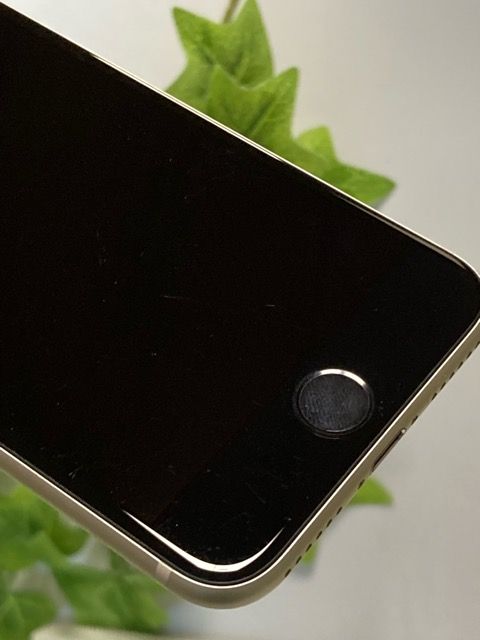 SIMե꡼ iPhoneSE 3 饤 64GB ڥХåƥ꡼87