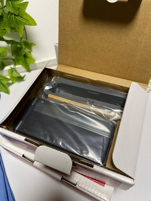 ムスビー｜希少☆ 新品未使用品 docomo P-01H ダークメタル 判定〇【P 