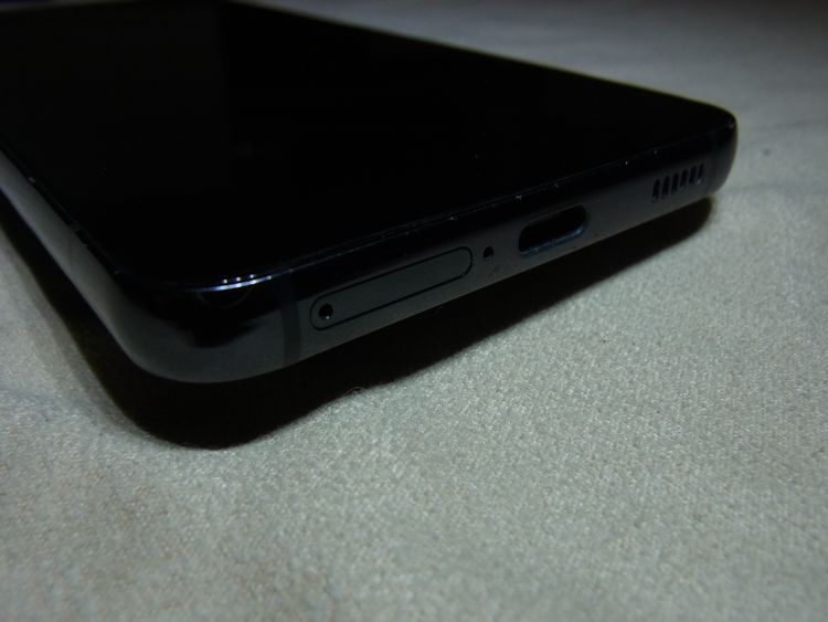 Galaxy S22 SCG13 �ե���ȥ�֥�å�