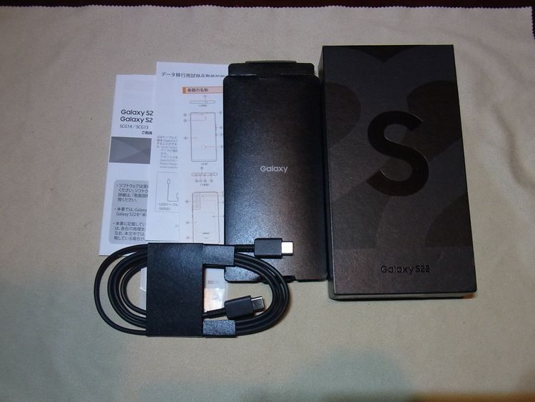 Galaxy S22 SCG13 �ե���ȥ�֥�å�