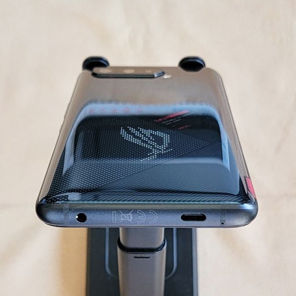 �ʵ��ݾ� ����̵�� SIM�ե꡼ ASUS ROG Phone5 RAM16GB �ե���ȥ�֥�å�