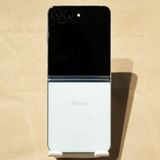 ʵݾ Galaxy Z Flip5 SC-54D docomo ߥ ̵