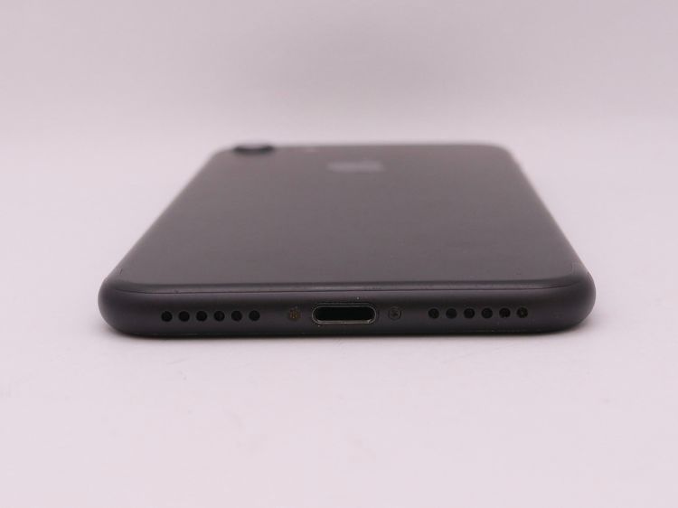 SIM�ե꡼ iPhone7 32GB �֥�å� �Хåƥ꡼����84%