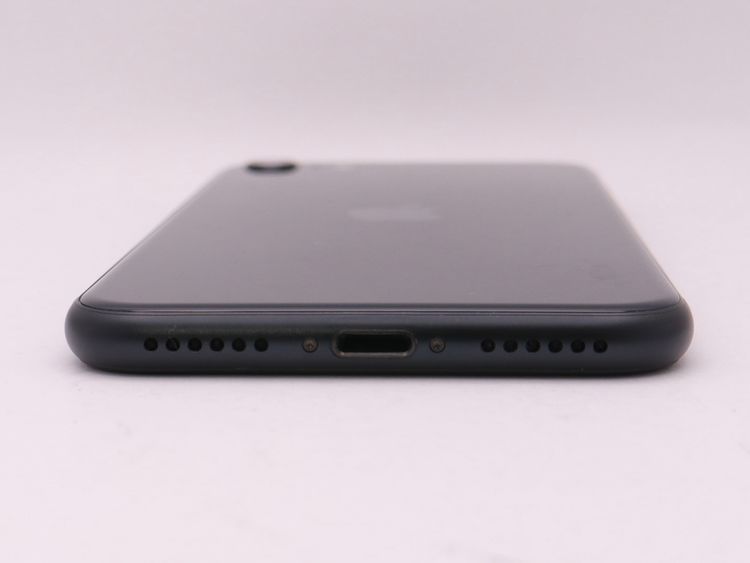 SIM�ե꡼ iPhoneSE����3����� 64GB �ߥåɥʥ��� �Хåƥ꡼����82%