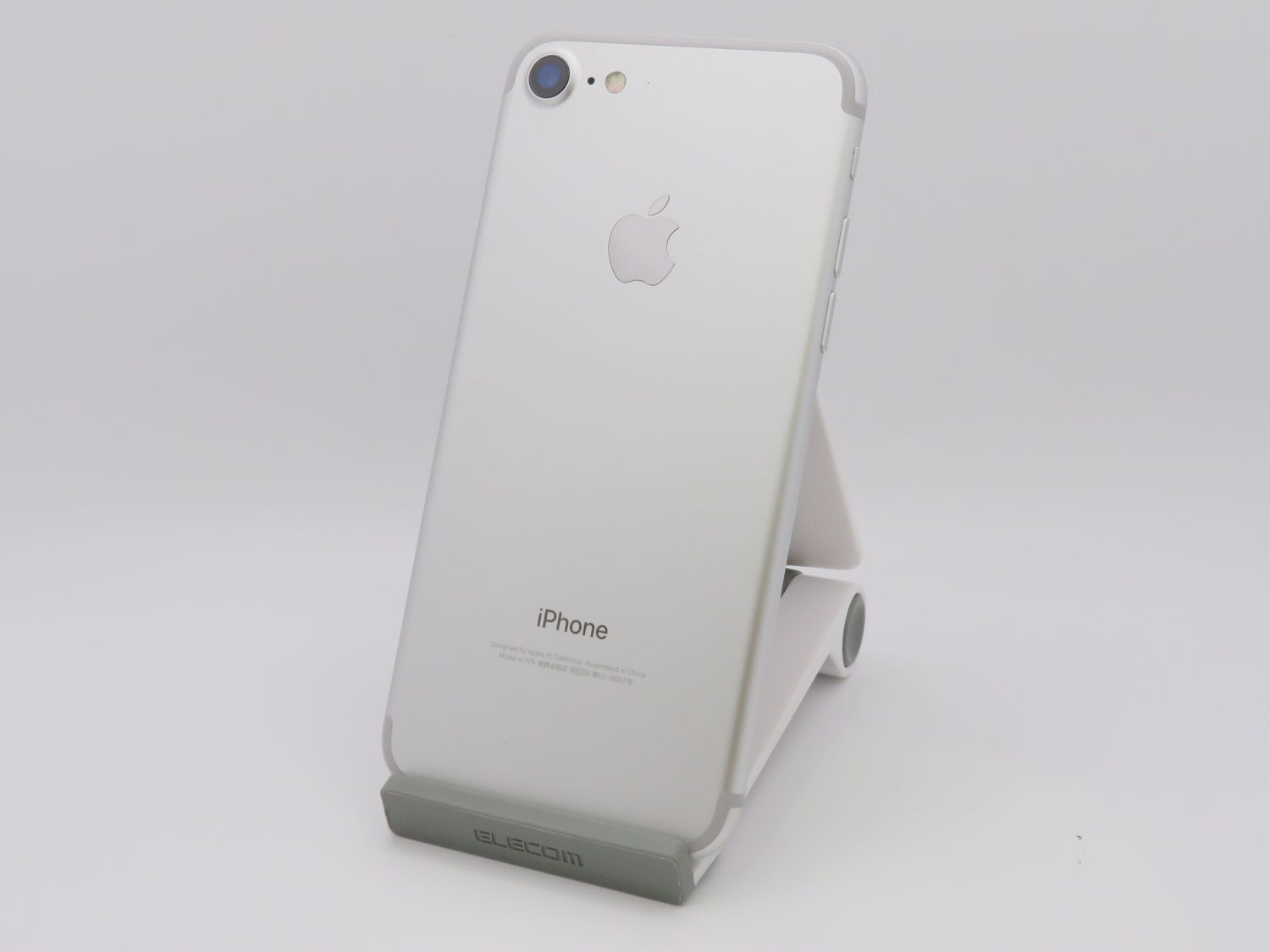 iPhone7 32GB シルバー SIMフリー バッテリー100% K1858