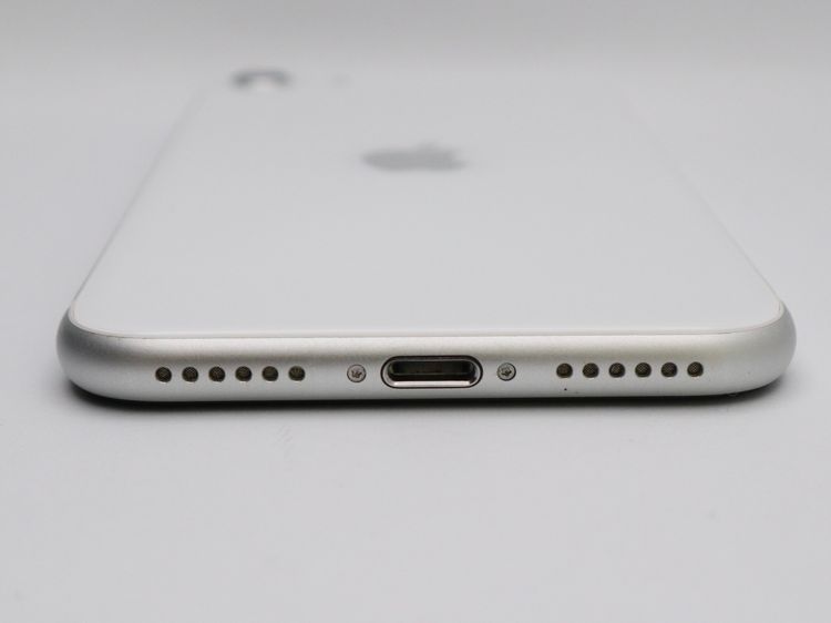 ڥȡХSIMե꡼ iPhoneSE2  64GB ۥ磻 Хåƥ꡼81%