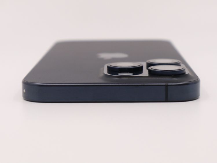 �ڥȡ�������Х����SIM�ե꡼ iPhone15ProMax 256GB �֥롼 BT����78%