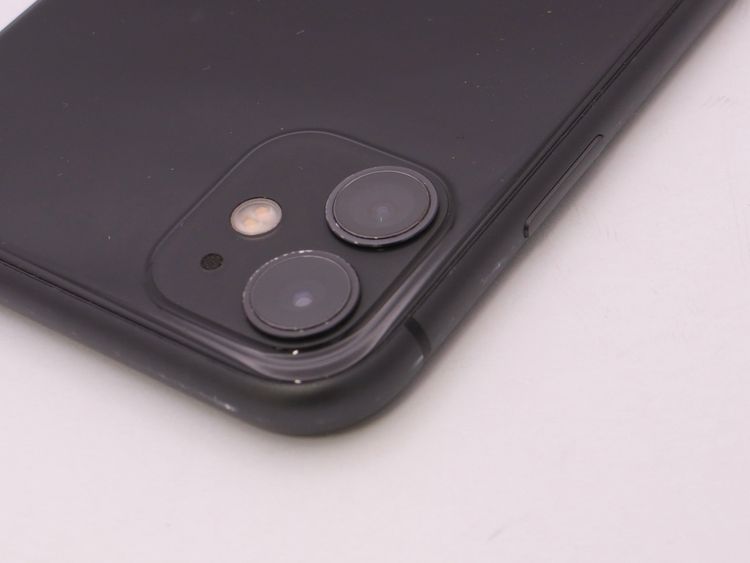 SIM�ե꡼ iPhone11 128GB �֥�å� �Хåƥ꡼����71%