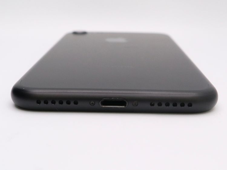 ڥȡХSIMե꡼ iPhone7 128GB ֥å Хåƥ꡼92%