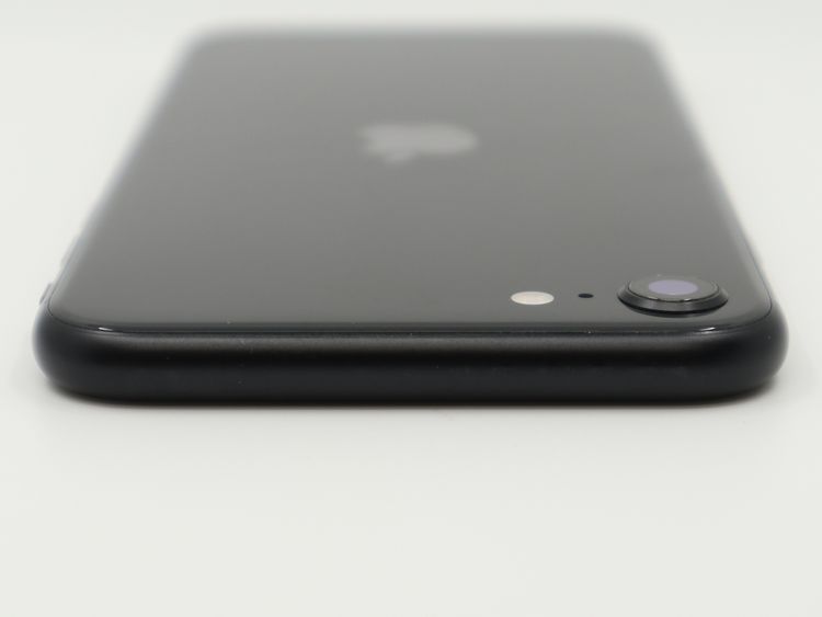 SIM�ե꡼ iPhone SE ��2���� 128GB �֥�å� BT����75%
