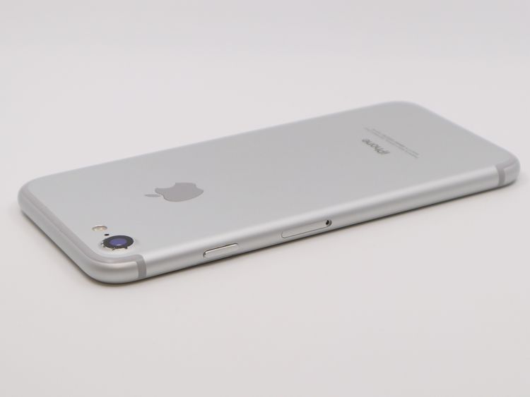 �ڥȡ�������Х����SIM�ե꡼ iPhone7 32GB ����С� �Хåƥ꡼����78%