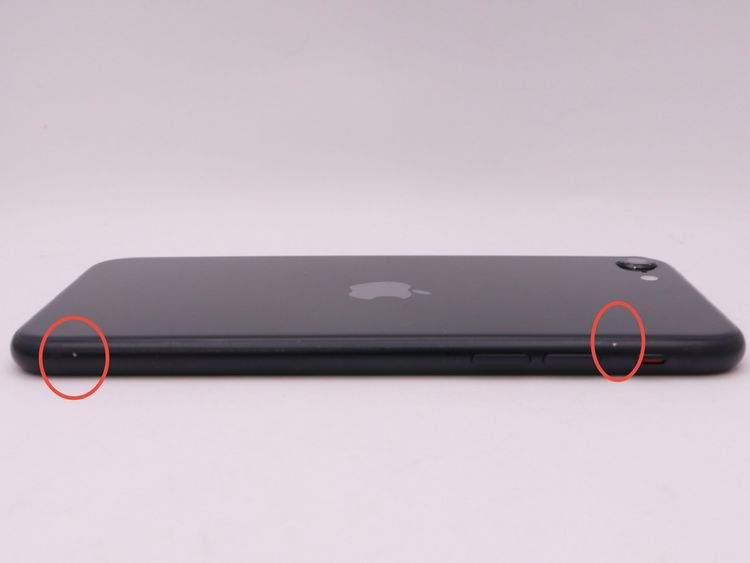 SIM�ե꡼ iPhone SE(�裳����) 64GB �ߥåɥʥ��� �Хåƥ꡼����84%